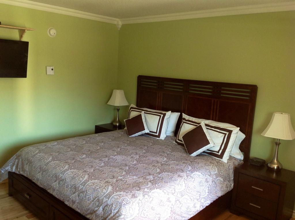 Parkside Inn เฮนส์จังก์ชัน ภายนอก รูปภาพ